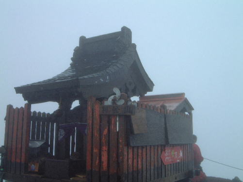 KR̐_ЁiNbNĐV摜j