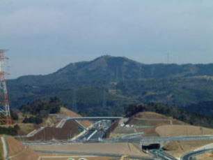 速見ICから見た鳥屋岳(クリック)