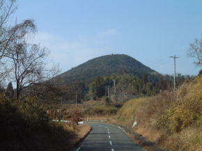 八山全景(クリックして大きく)